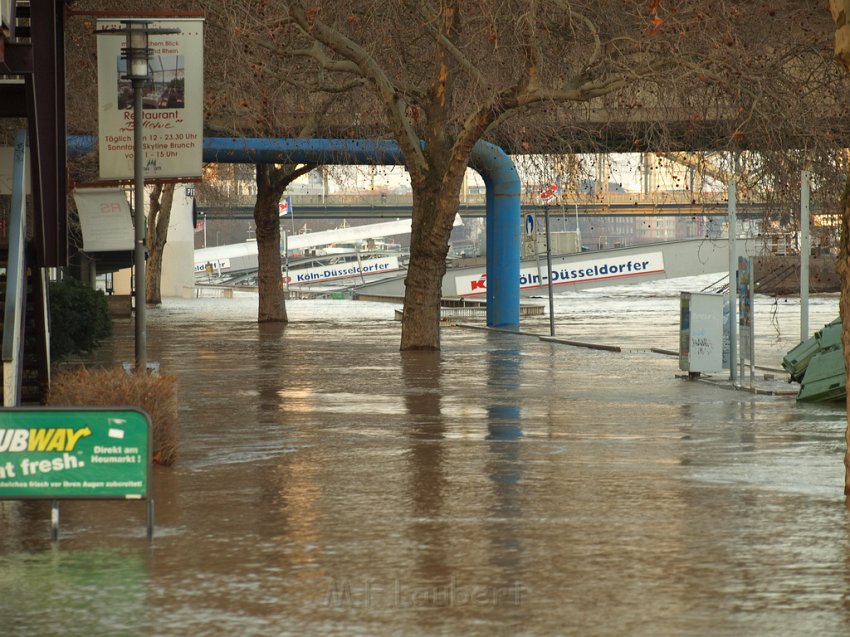 Hochwasser Koeln 2011 Tag 3 P266.JPG
